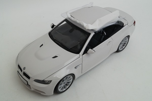 KYOSHO 京商 1/18 BMW特注 M3 コンバーチブル ホワイト ミニカー