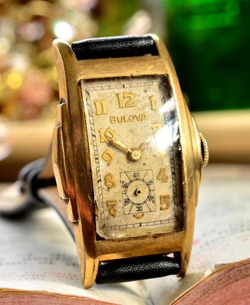 Bulova ビンテージ アンティーク bulova 時計 ブローバ・BULOVA 23
