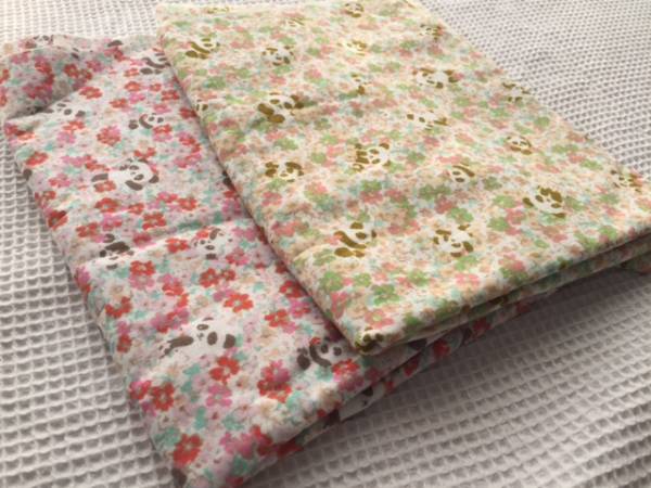 Wガーゼ　花柄パンダ　ピンクとグリーン　はぎれ_2