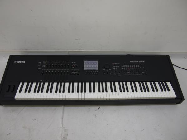 YAMAHA　シンセサイザー　MOTIF　XF8 □ 416C0-1