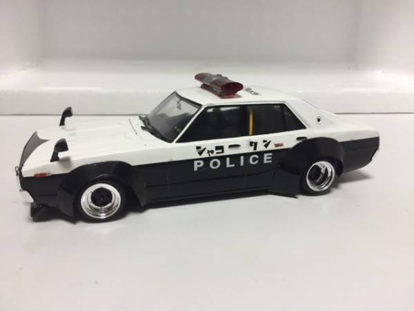 1/24リバティーウォーク★ケンメリ４Dｒパトカー（完成品！！）