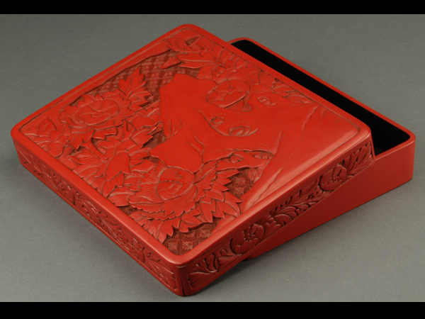 【流】美術工芸品　堆朱細工　硯箱　初だし品　IB309