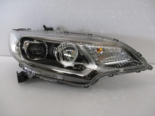 即決 美品 フィット GK3 純正 右 ヘッドライト LED (n081641) ホンダ