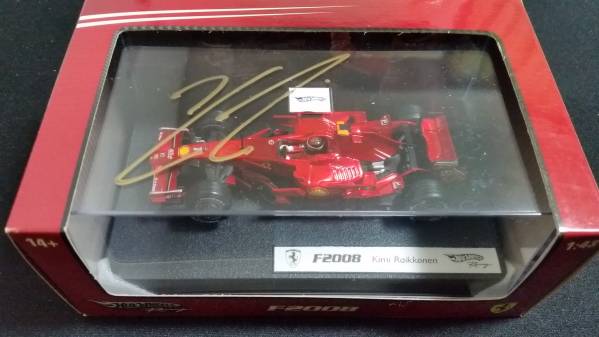 1/43 K.ライコネン直筆サイン入りミニカーマテル製F2008
