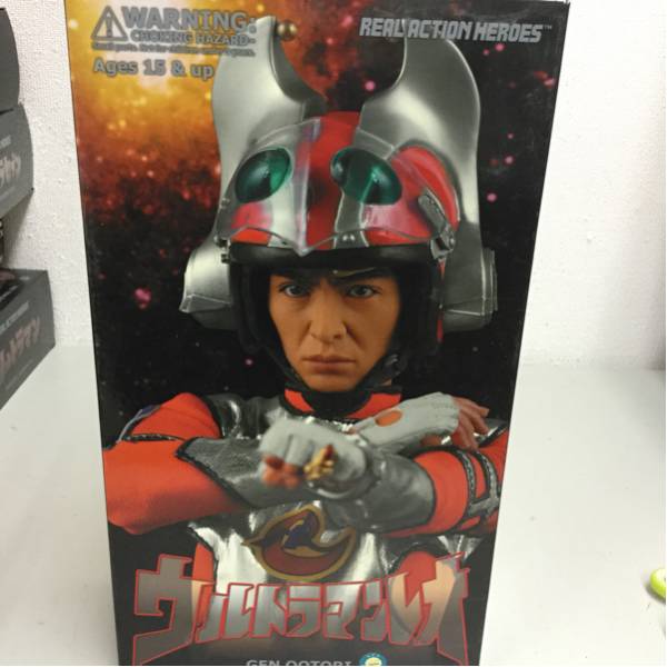 メディコムトイ RAH ウルトラマンレオ フィギュア GEN OOTORI