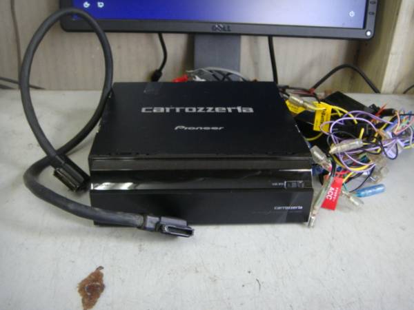 即決！カロッツェリアHDDナビAVIC-VH9900本体