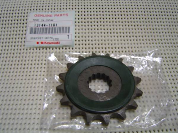 未使用！ゼファー750（ZR750）純正 Fスプロケット（C1～C４）？