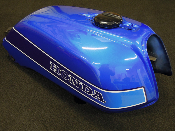 【H0004】 CB750F 純正タンク 外観超美品 ですが…