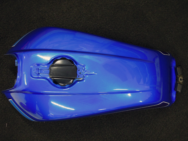 【H0004】 CB750F 純正タンク 外観超美品 ですが…