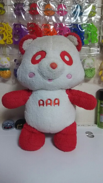 AAA 赤 え〜パンダ ぬいぐるみ 伊藤千晃 - : メルカリ え～パンダ