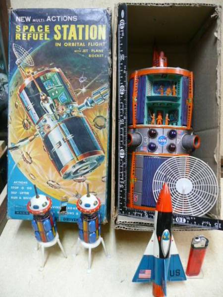 WACO ワコー 宇宙ステーション 電動 稼働品 ブリキ Space NASA Playset Station Shuttle SPACE ブリキ 宇宙ステーション