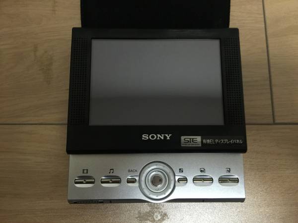 Sony Clie PEG-VZ90 | OLED-Info SONY CLIE PEG-VZ90