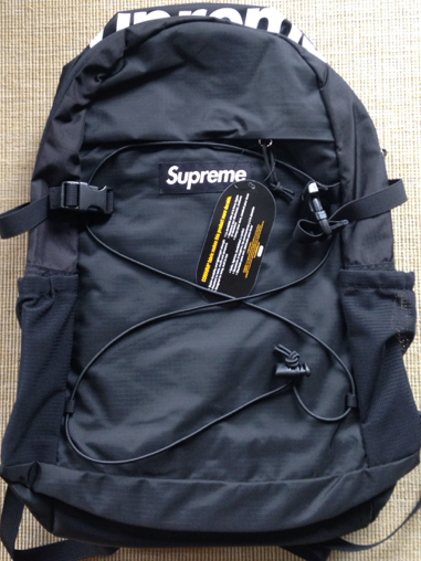 supreme シュプリーム Supreme 0 バックパックの通販 リュック 公式 