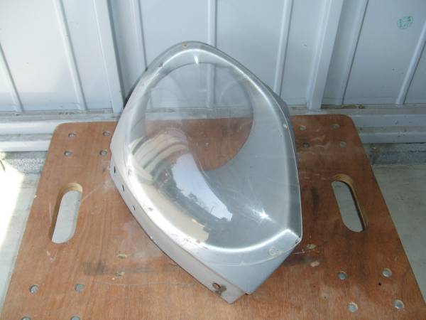 当時物日産純正Ｓ３０Ｚ用ライトケース・ライトカバー