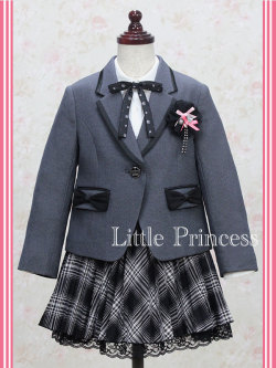 Lili Lundi 120 入学式　卒園式　発表会　結婚式　フォーマル　女の子 美品 入学式 女の子 スーツ Lili Lundi 卒園式 発表会 結婚式 2026
