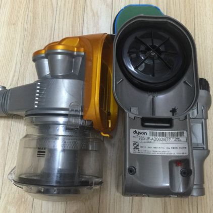 DC16 ハンディクリーナー Dyson ジャンクDyson 本体 | - ダイソン 