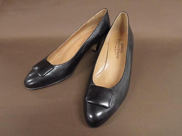REGAL リーガル プレーン パンプス 23.5cm/黒 ■■