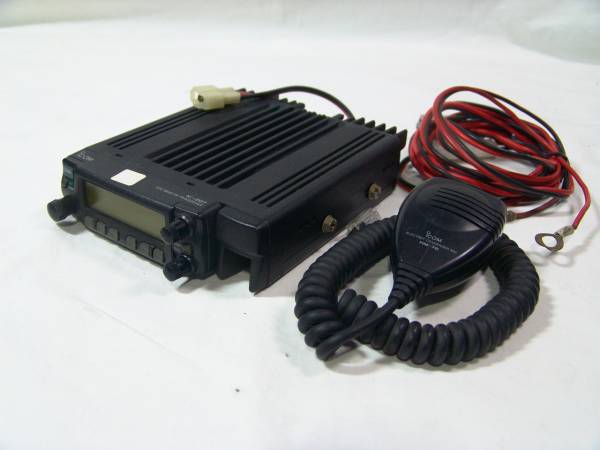 ICOM アイコム 144/430MHz デュオバンドFMトランシーバー IC-207