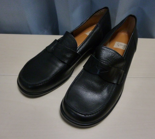 ing イング 革製 シンプル ローファー パンプス ブラック 黒