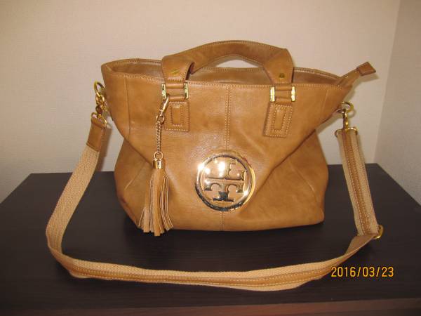 ☆美品☆トリバーチ２ＷＡＹショルダーバッグ　送料無料