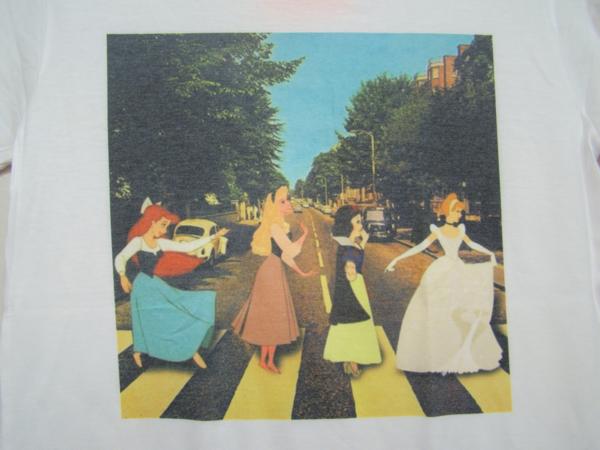 ディズニー プリンセス パロディｔシャツ アビーロード M イラスト キャラクター 売買されたオークション情報 Yahooの商品情報をアーカイブ公開 オークファン Aucfan Com