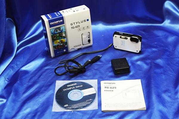 防水カメラ OLYMPUS デジカメ STYLUS TG-625 Tough　④　6886Y
