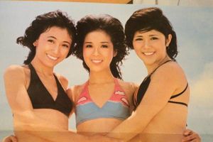 アグネスラム ポスターのYahoo!オークション(旧ヤフオク!)の相場・価格