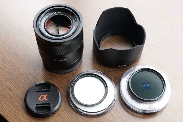 Sonnar T* FE 55mm F1.8 ZA SEL55F18Z ZEISSフィルター付き Sony