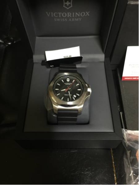 【試着のみ】ビクトリノックス イノックス 腕時計