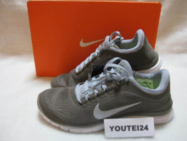 【ナイキ】 Nike FREE 3.0 V5 Olive MENS-580393-210　25.5cm