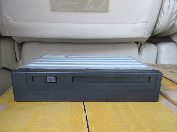 純正 DVDナビ 86841-52020 プリウス エスティマ アルファード