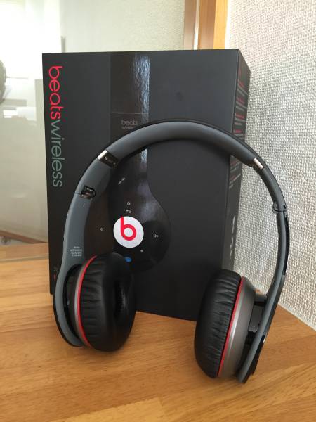 ほぼ新品 beats wireless ビーツ ワイヤレスヘッドフォン 黒 | PZ 