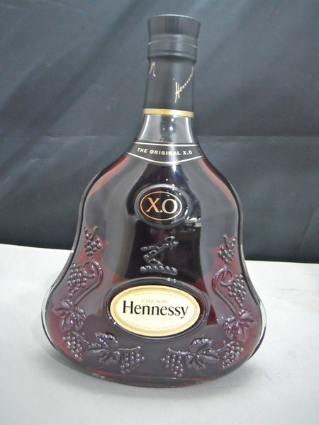 ◆ヘネシーXO 黒キャップ 700ml Hennessy ブランデー◆