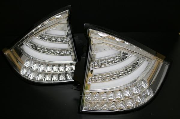 【在庫限り】インサイトZE2 SHARKフルLEDテール オールクローム