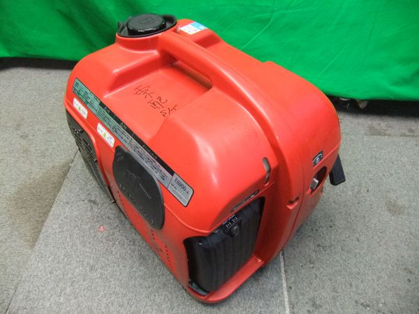 Shindaiwa☆新ダイワ ガソリンエンジン 発電機 EG900 -A☆
