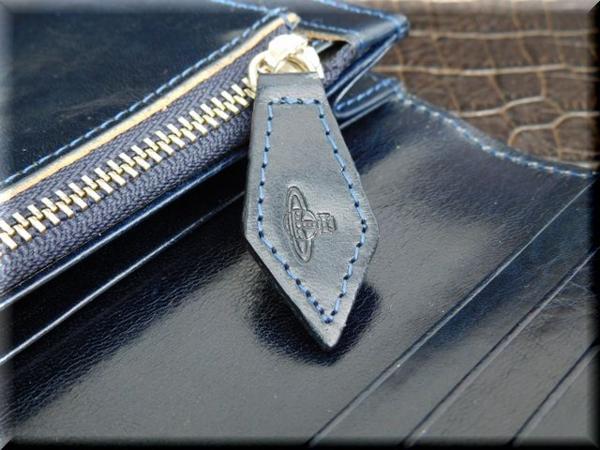 (B-8217)新品2.3万★ヴィヴィアンウェストウット/紺/牛革/長財布