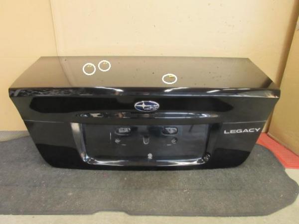 【送料無料】　レガシィ BL5 トランクリッド