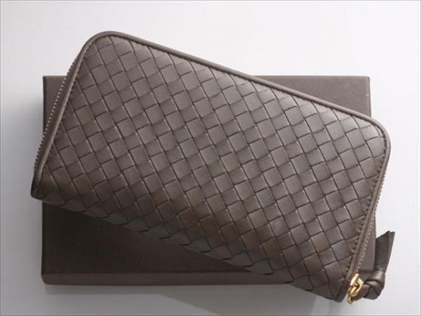 G4360K 本物 ITALY製 ボッテガ イントレ ラウンドF 長財布 美品