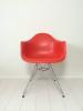Vitra社製 イームズ シェルアームチェア (レッド)