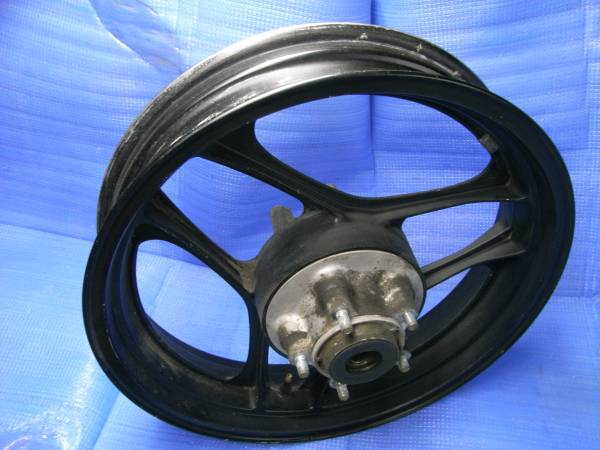 GSX-R1100 GU74 純正リアホイール 4.00-18 GSX-R1100 中古 純正