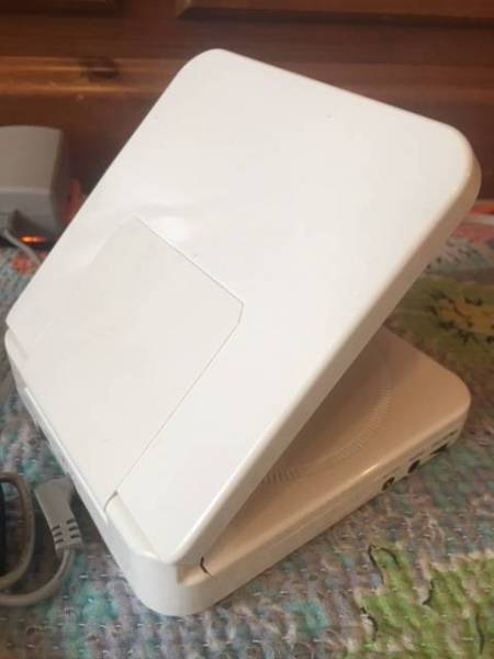 ☆USED美品☆　BLUEDOT　ポータブルDVDプレイヤー