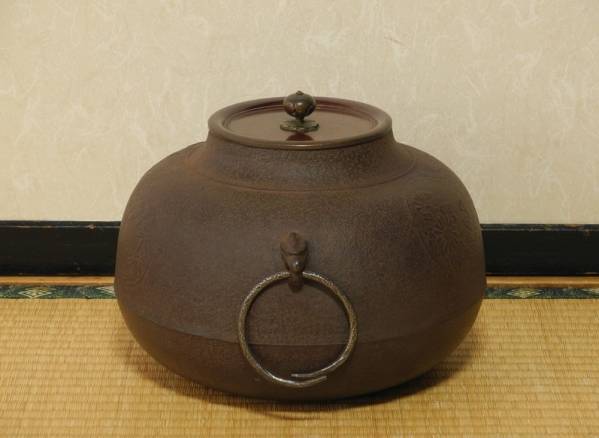 H2733 茶道具 釜師 名工 佐藤浄清作 銅蓋茶釜 丸釜 4.2kg （六月◇特売