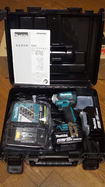 【1円スタ】新品マキタ充電18VインパクトドライバTD170DRGX(青）