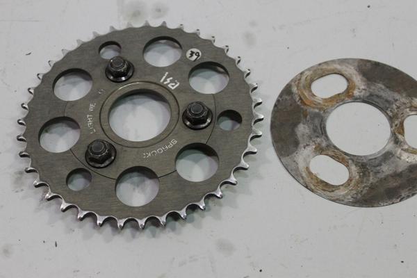 RS125　NX4　ISA　リアスプロケット　39T