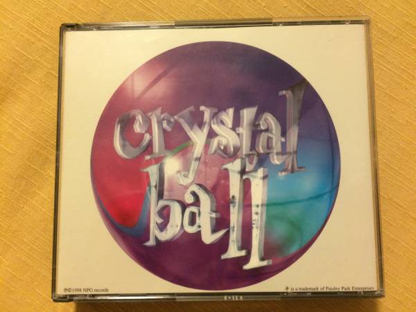 【廃盤】PRINCE／CRYSTAL BALL　4枚組NPG盤・英文ブックレット付