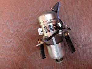 電磁ポンプのYahoo!オークション(旧ヤフオク!)の相場・価格を見る