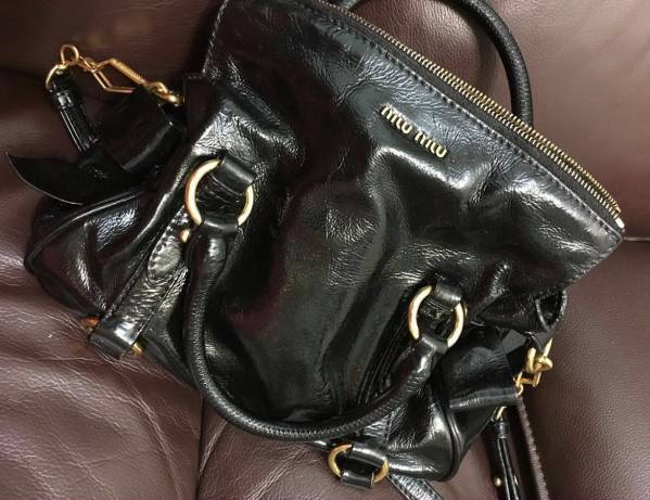鑑定済み本物ミュウミュウMIUMIU2WAYバッグ黒
