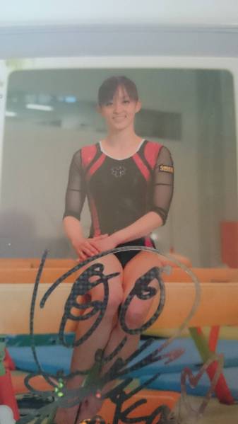 BBM 田中理恵 リアル ヴィーナス 50枚限定ホロ箔サインカードの入札