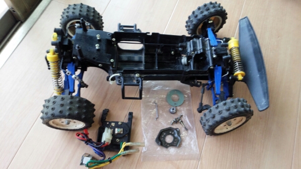 スピコン当時物　ブーメラン、ドラゴン系シャーシ欠損なし。