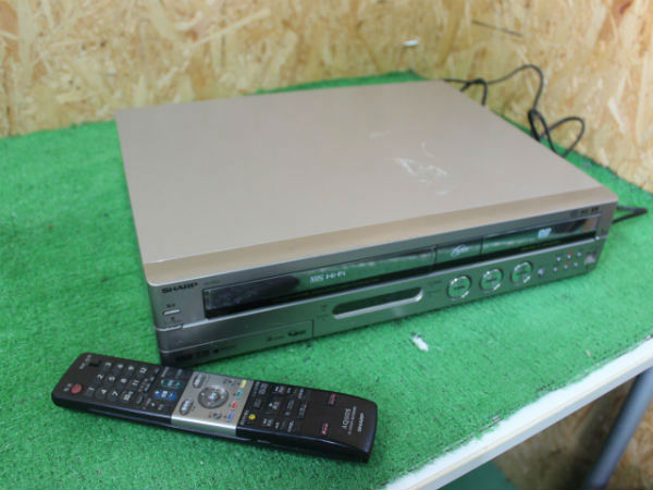 値下げ】HDD DVD VHS レコーダー シャープ DV-TR12 値下げ】HDD DVD